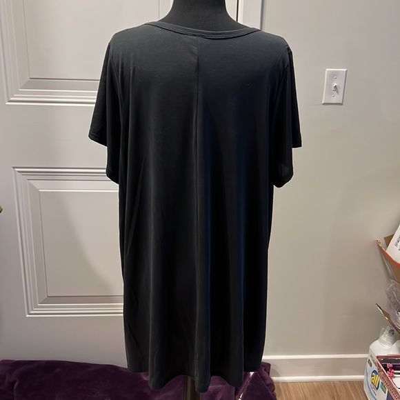 NWOT Torrid 3x black soft shirt top with side tie - Picture 6 of 7